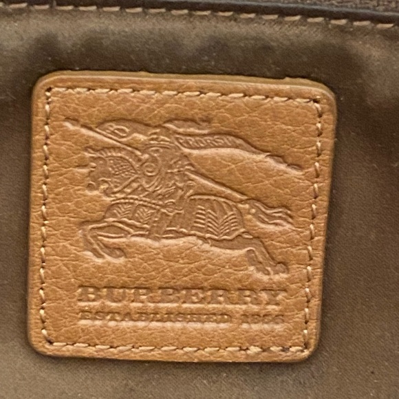 Burberry half tote with buckle and solid top handles tan calfskin very soft - Picture 10 of 11